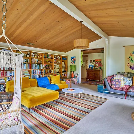 Ojai Vacation Home With Views On The East End